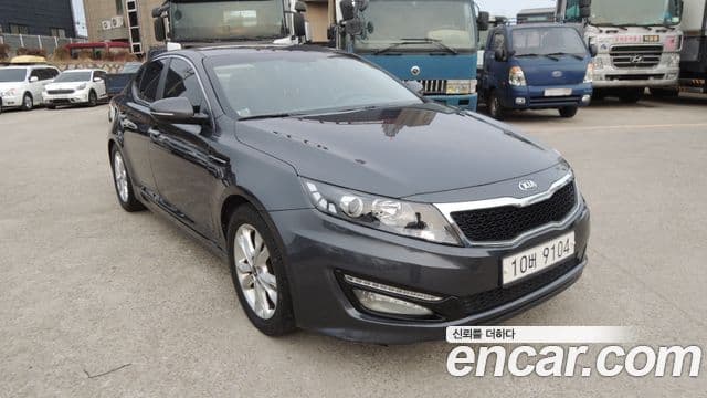 Kia K5 Prestige, 2013 3