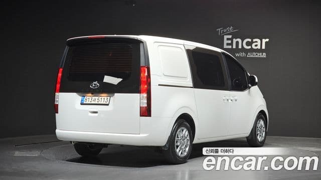 Hyundai Staria Modern, 2022 2