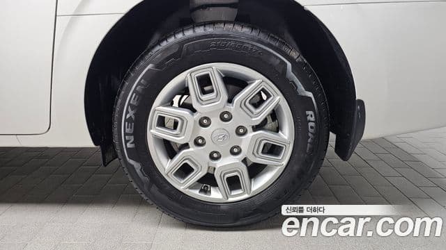 Hyundai Staria Modern, 2022 все фото