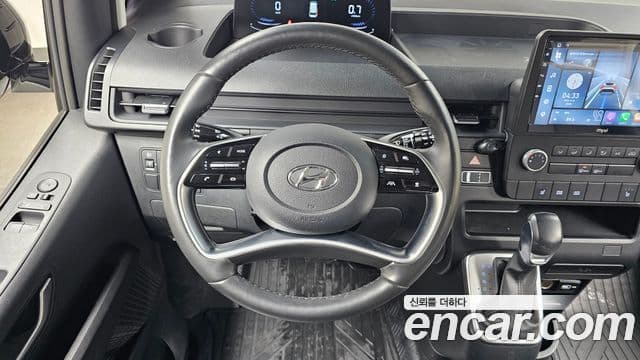 Hyundai Staria Modern, 2022 13