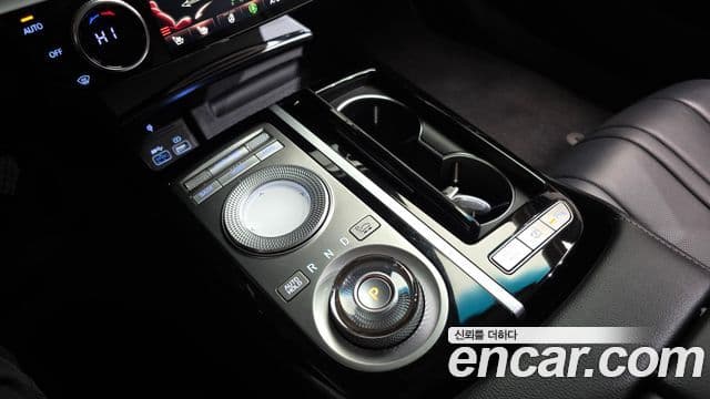 Genesis G80 (RG3) бензин 2.5 турбо AWD, 2021 9