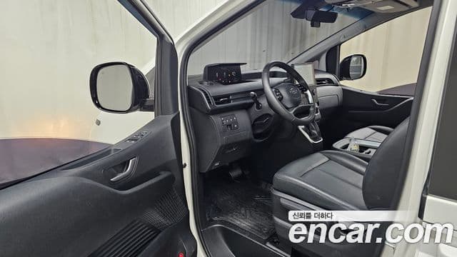 Hyundai Staria Modern, 2022 10