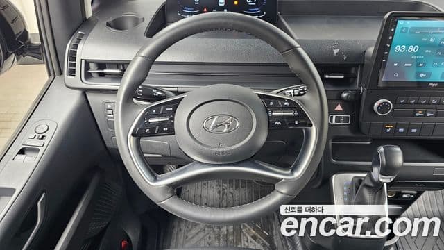 Hyundai Staria Modern, 2022 13