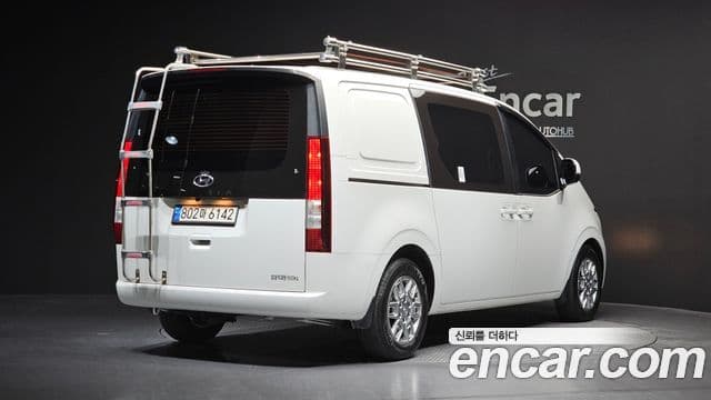 Hyundai Staria Modern, 2022 2