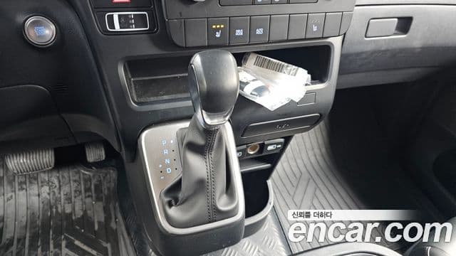 Hyundai Staria Modern, 2022 9