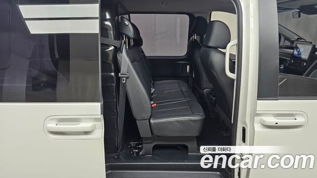 Hyundai Staria Modern, 2022 12