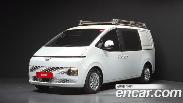 Hyundai Staria Modern, 2022 1