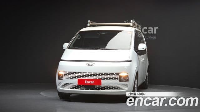 Hyundai Staria Modern, 2022 3