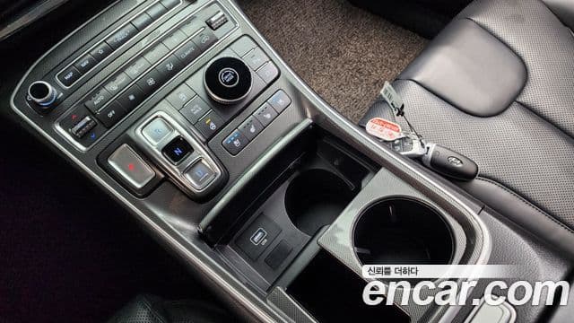 Hyundai The / новый New Santa Fe Prestige, 2023 9