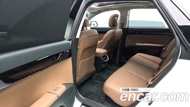 Hyundai Grandeur гибрид (GN7) Calligraphy, 2023 12