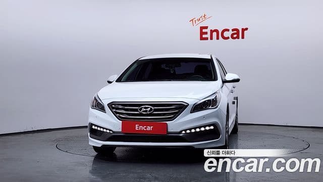 Hyundai LF Sonata Special, 2017 3
