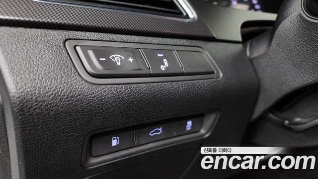 Hyundai LF Sonata Special, 2017 15