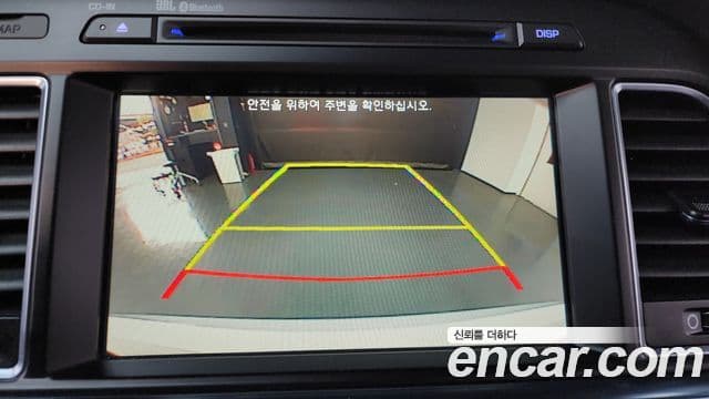 Hyundai LF Sonata Special, 2017 17