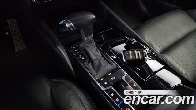 Kia All New K7 Prestige, 2016 9