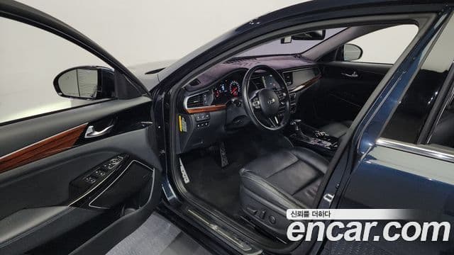 Kia All New K7 Prestige, 2016 10