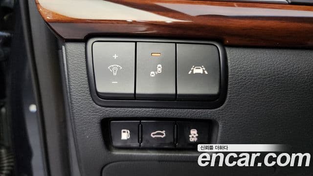 Kia All New K7 Prestige, 2016 12