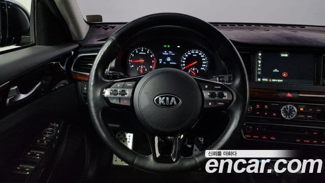 Kia All New K7 Prestige, 2016 13