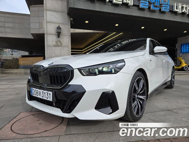 BMW 5시리즈 (G60) 530i xDrive M Sport, 2024 1