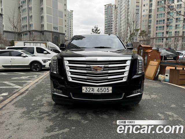 Cadillac Escalade 4세대, 2018 3