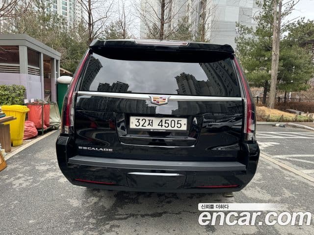 Cadillac Escalade 4세대, 2018 4