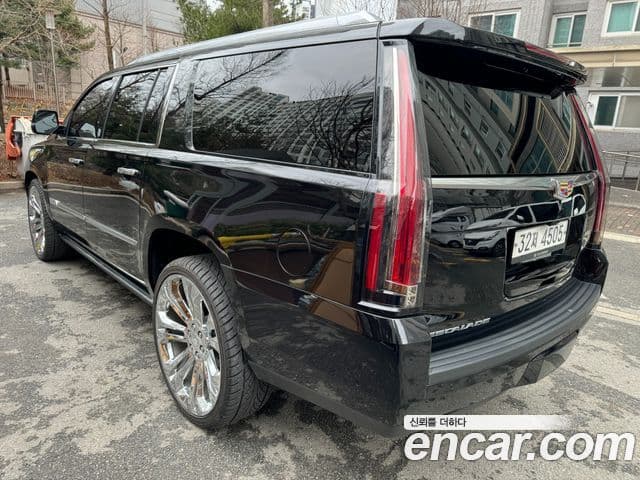 Cadillac Escalade 4세대, 2018 8