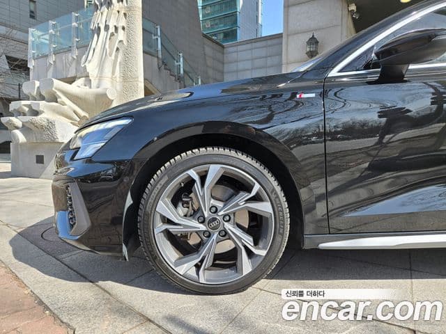 Audi A3 (8Y) Premium, 2023 все фото