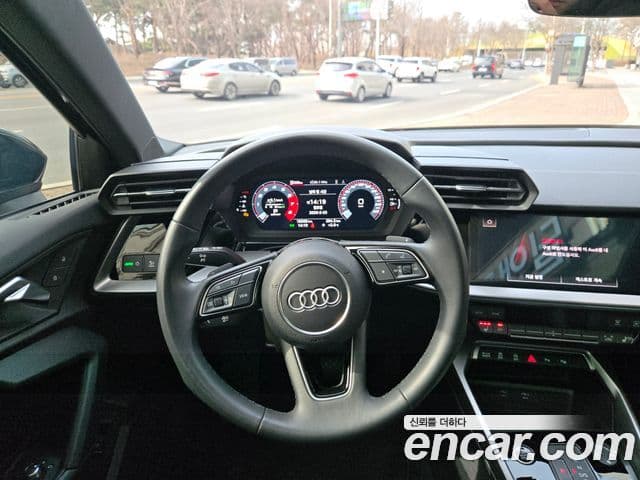 Audi A3 (8Y) Premium, 2023 8