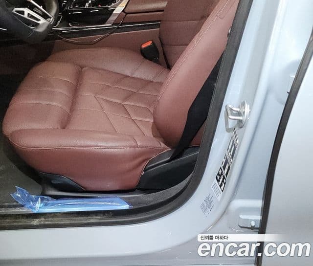 BMW 7시리즈 (G70) 740d xDrive M Sport, 2025 6