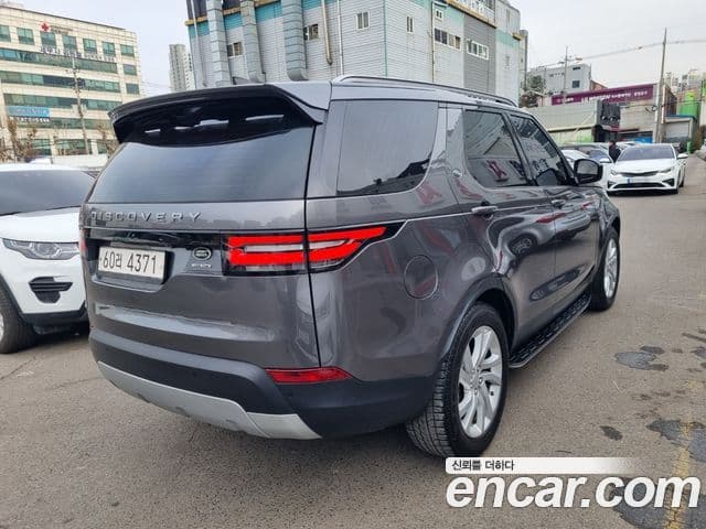 Land Rover Discovery 5 3.0 TD6 HSE, 2018 4