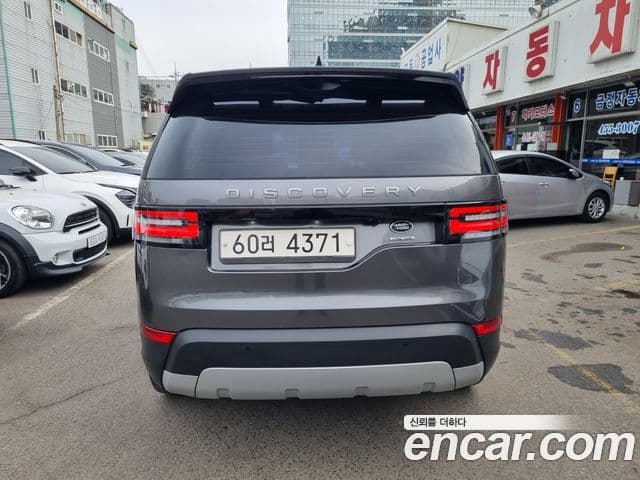 Land Rover Discovery 5 3.0 TD6 HSE, 2018 все фото