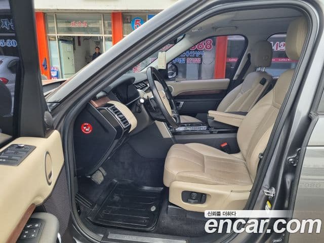 Land Rover Discovery 5 3.0 TD6 HSE, 2018 10