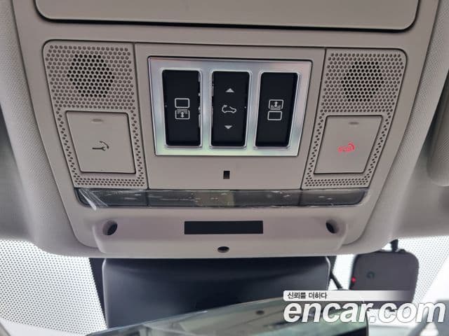 Land Rover Discovery 5 3.0 TD6 HSE, 2018 18