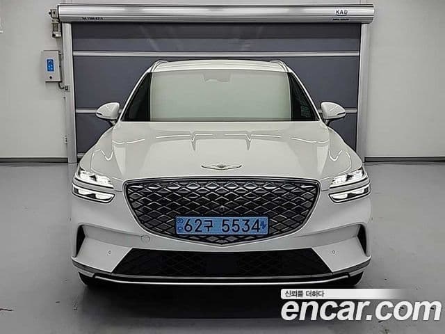 Genesis electrified GV70 e-AWD, 2022 2