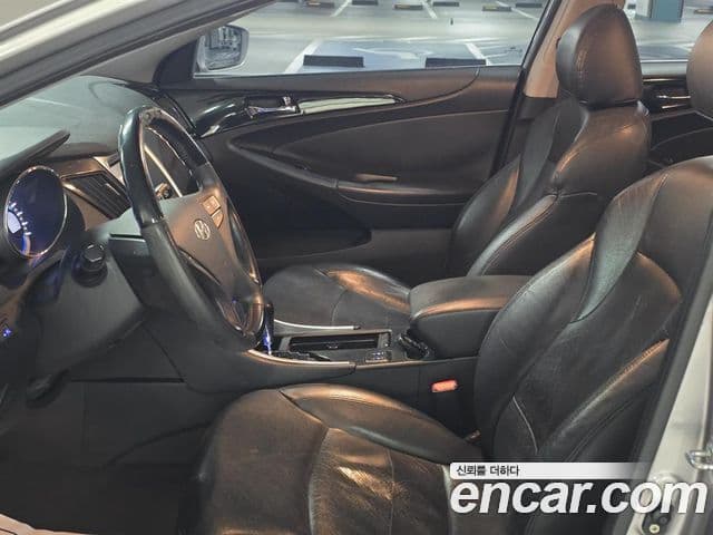 Hyundai YF Sonata Premier, 2011 12