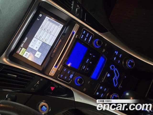 Hyundai YF Sonata Premier, 2011 14