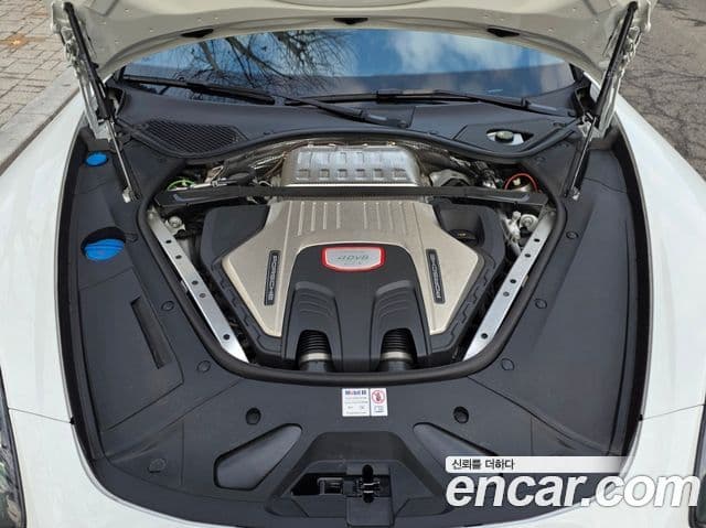 Porsche Panamera (971) 4.0 GTS, 2023 все фото