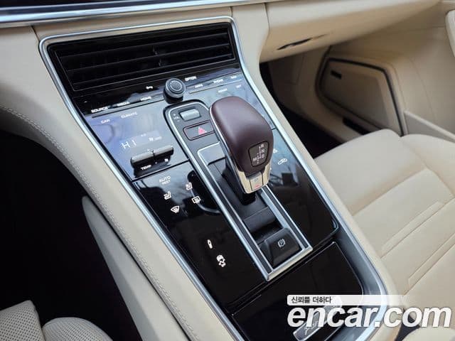 Porsche Panamera (971) 4.0 GTS, 2023 10