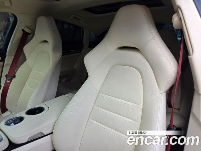 Porsche Panamera (971) 4.0 GTS, 2023 12