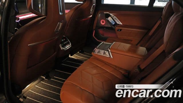 BMW i7 (G70) xDrive 60 M Sport, 2023 13