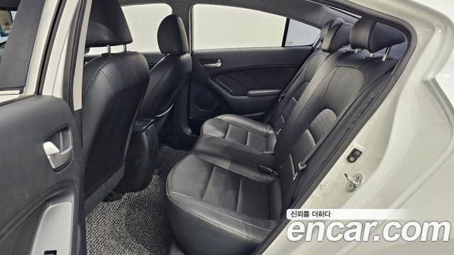 Kia The / новый New K3 Style, 2017 12