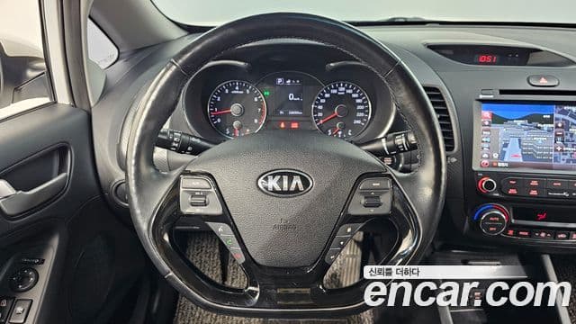 Kia The / новый New K3 Style, 2017 13