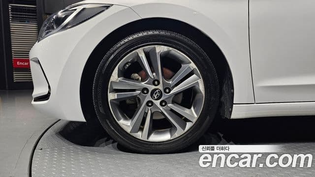 Hyundai Avante AD 1.6 GDI Value Plus, 2018 все фото