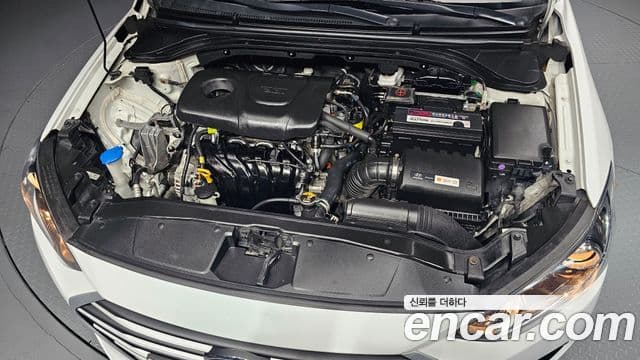 Hyundai Avante AD 1.6 GDI Value Plus, 2018 6