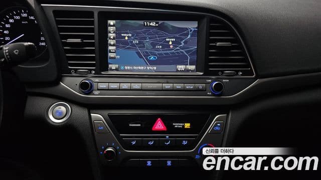 Hyundai Avante AD 1.6 GDI Value Plus, 2018 14