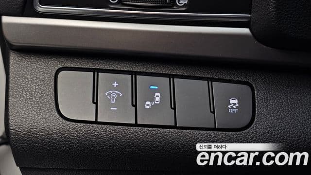 Hyundai Avante AD 1.6 GDI Value Plus, 2018 16