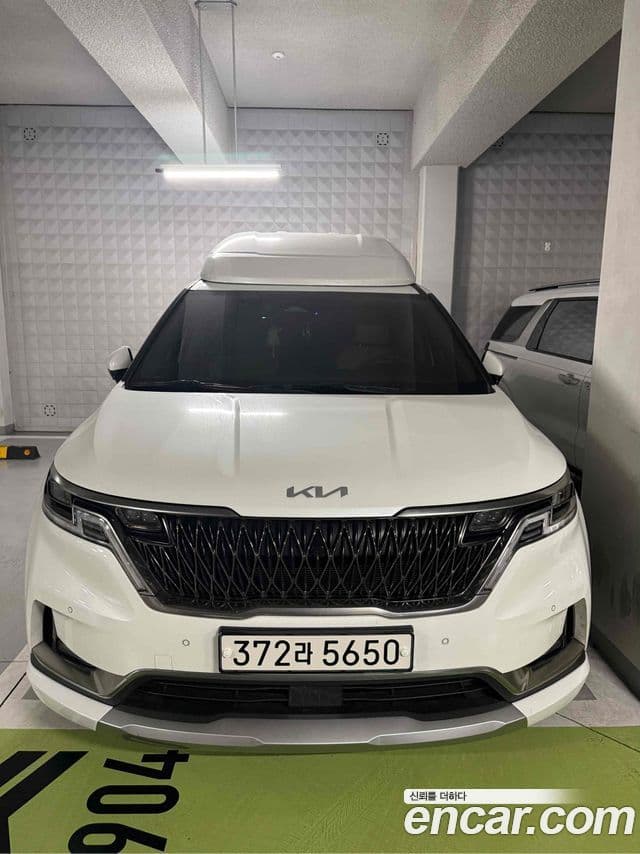 Kia Carnival 4세대 Signature, 2022 1