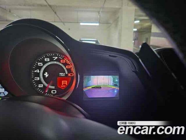 Ferrari 488 스파이더, 2016 14