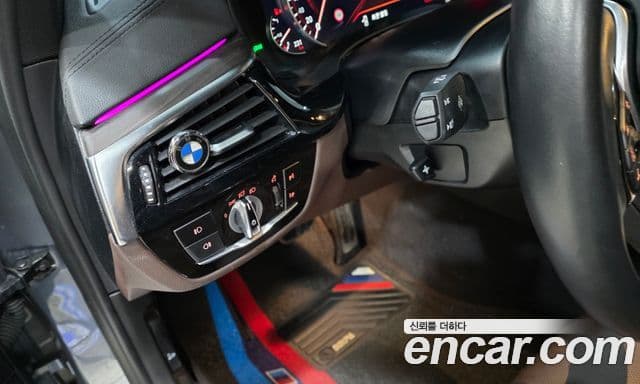 BMW 5시리즈 (G30) 530i M Sport Plus, 2018 9