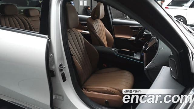 Mercedes-Benz E-класс W214 AMG Line, 2024 12