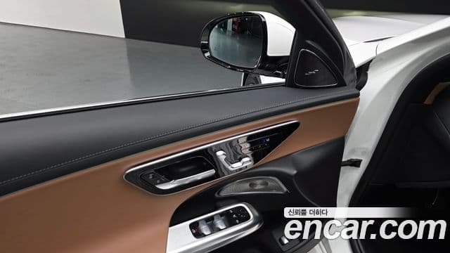 Mercedes-Benz E-класс W214 AMG Line, 2024 13